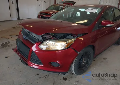 2014 Ford Focus Se from USA, damaged, VIN 1FADP3F2XEL137403